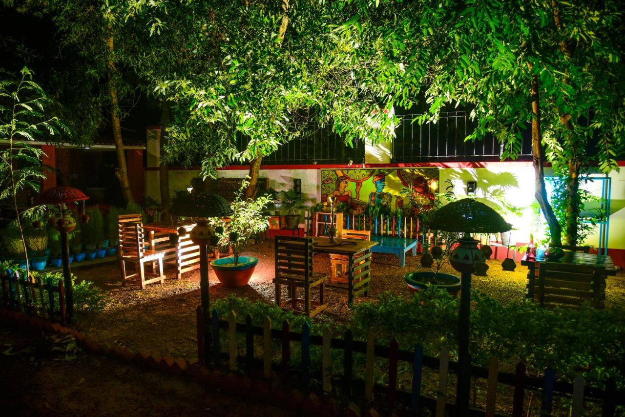 Panchobon Art Resort Shānti Niketan Exterior foto