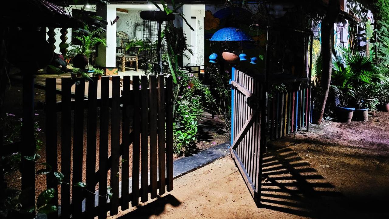 Panchobon Art Resort Shānti Niketan Exterior foto