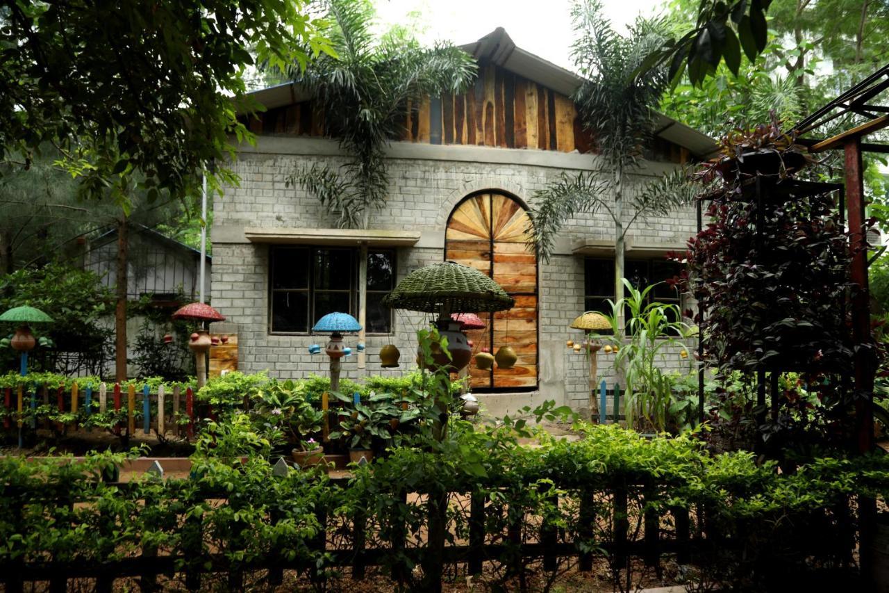 Panchobon Art Resort Shānti Niketan Exterior foto