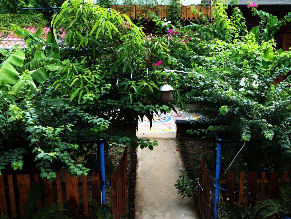 Panchobon Art Resort Shānti Niketan Exterior foto