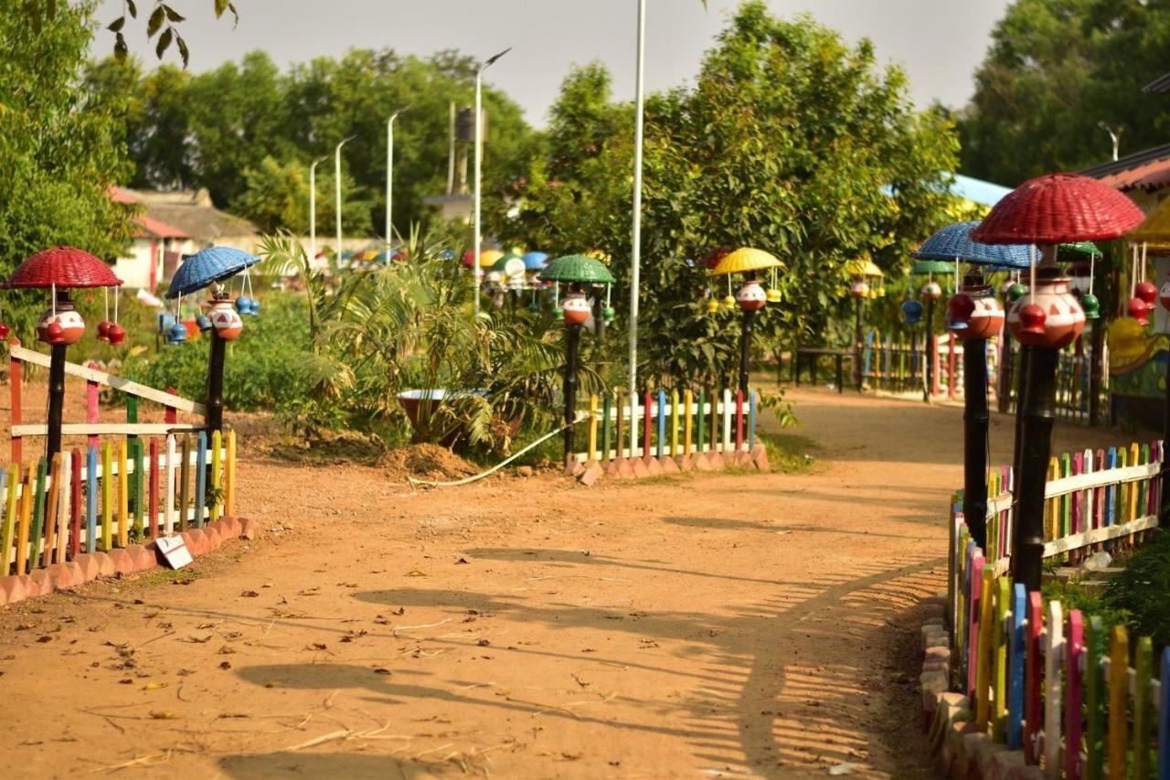 Panchobon Art Resort Shānti Niketan Exterior foto